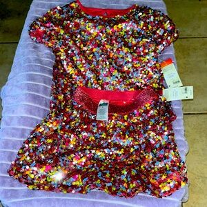 Girls size 6-7 set. Shirt and skirt Pink multicolor